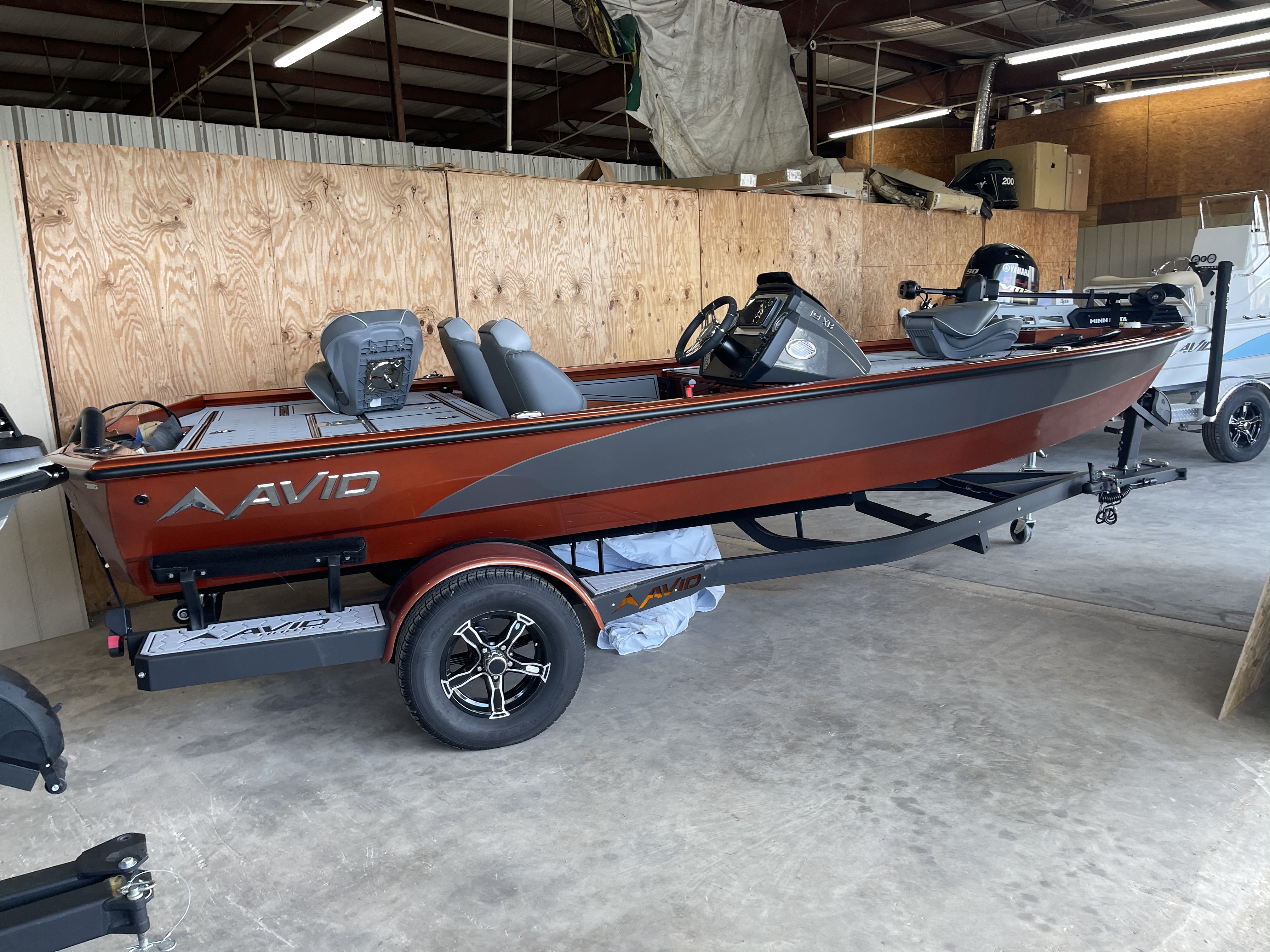 Avid 19XB 19' Aluminum Best Bass Boat Yamaha 150 hp SHO Outboard Motor