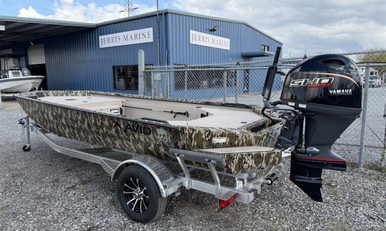 Avid 18 ft commander 90 hp sho yamaha outboard-19_resized