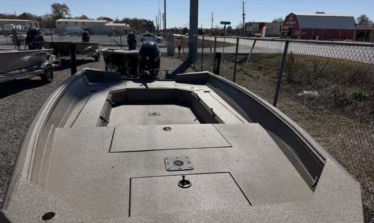 Excel Duck Boat 18' 183 Tomahawk 90 Hp Yamaha SHO Outboard stk# ex18 16010 (15)_resized