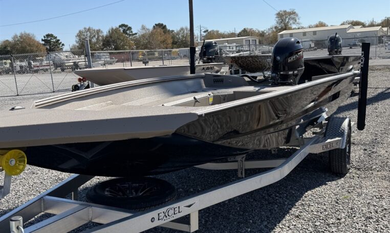 Excel Duck Boat 18' 183 Tomahawk 90 Hp Yamaha SHO Outboard stk# ex18 16010 (1)_resized