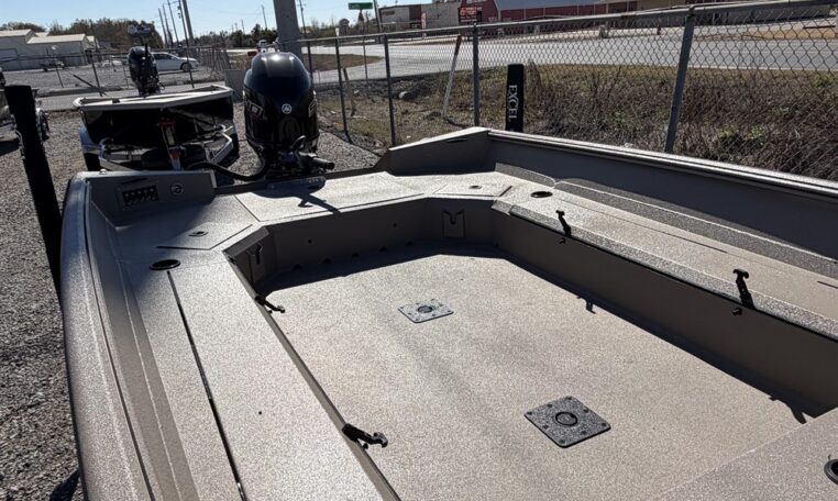 Excel Duck Boat 18' 183 Tomahawk 90 Hp Yamaha SHO Outboard stk# ex18 16010 (2)_resized