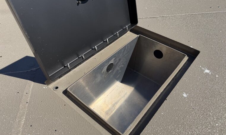 Excel Duck Boat 18' 183 Tomahawk 90 Hp Yamaha SHO Outboard stk# ex18 16010 (4)_resized