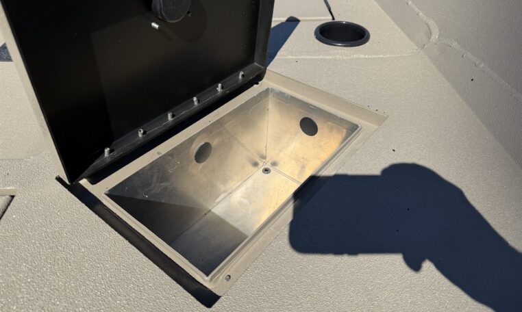 Excel Duck Boat 18' 183 Tomahawk 90 Hp Yamaha SHO Outboard stk# ex18 16010 (6)_resized