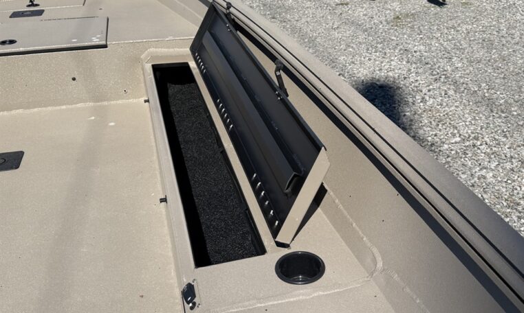 Excel Duck Boat 18' 183 Tomahawk 90 Hp Yamaha SHO Outboard stk# ex18 16010 (7)_resized