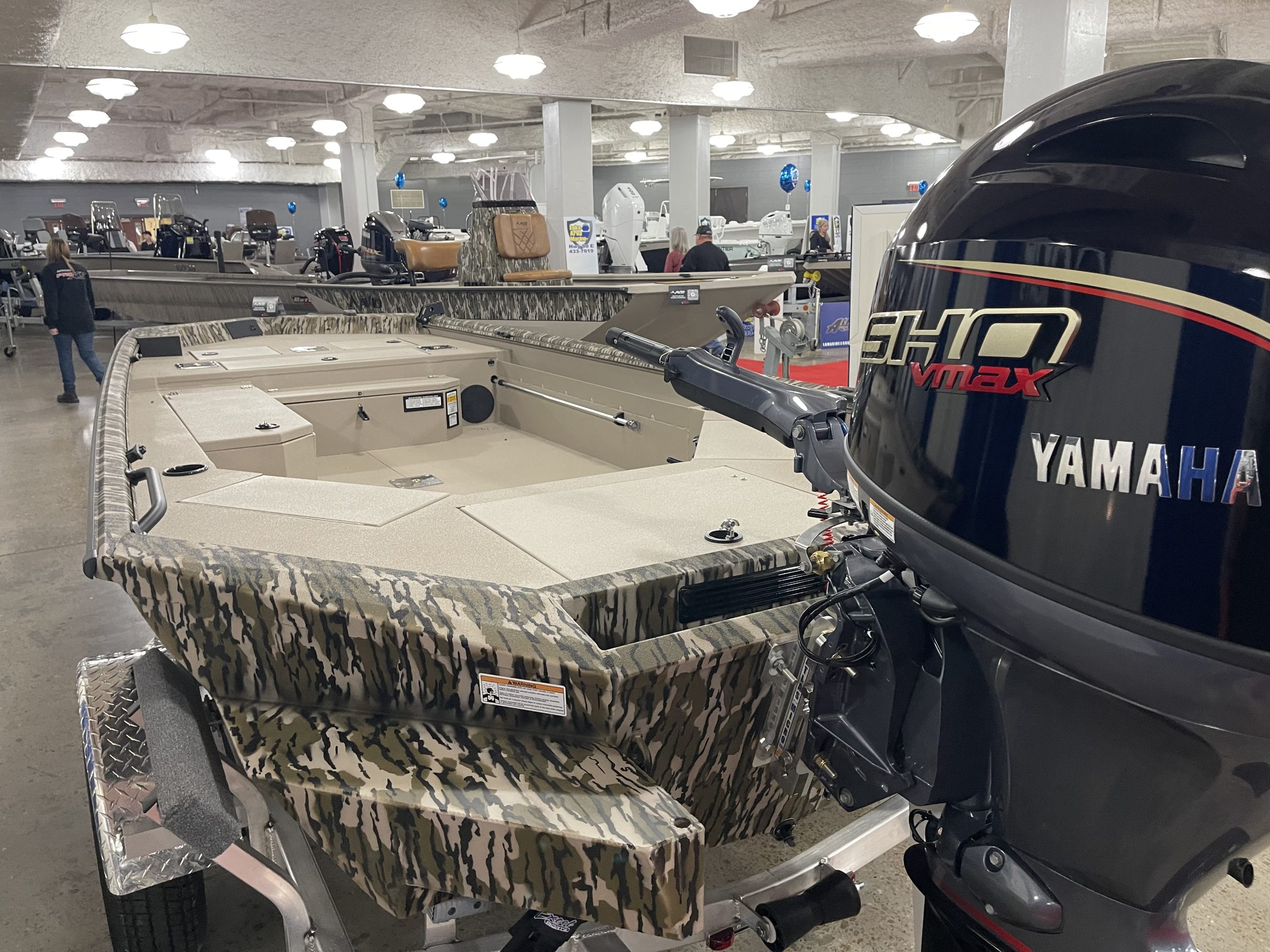 Avid Boats 18 Commander Aluminum Duck Boat STK AV18 3562 Jerrys Marine