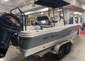 NauticStar 231 Hybrid Bay Deck Boat Yamaha Outboard 250hp SHO 1